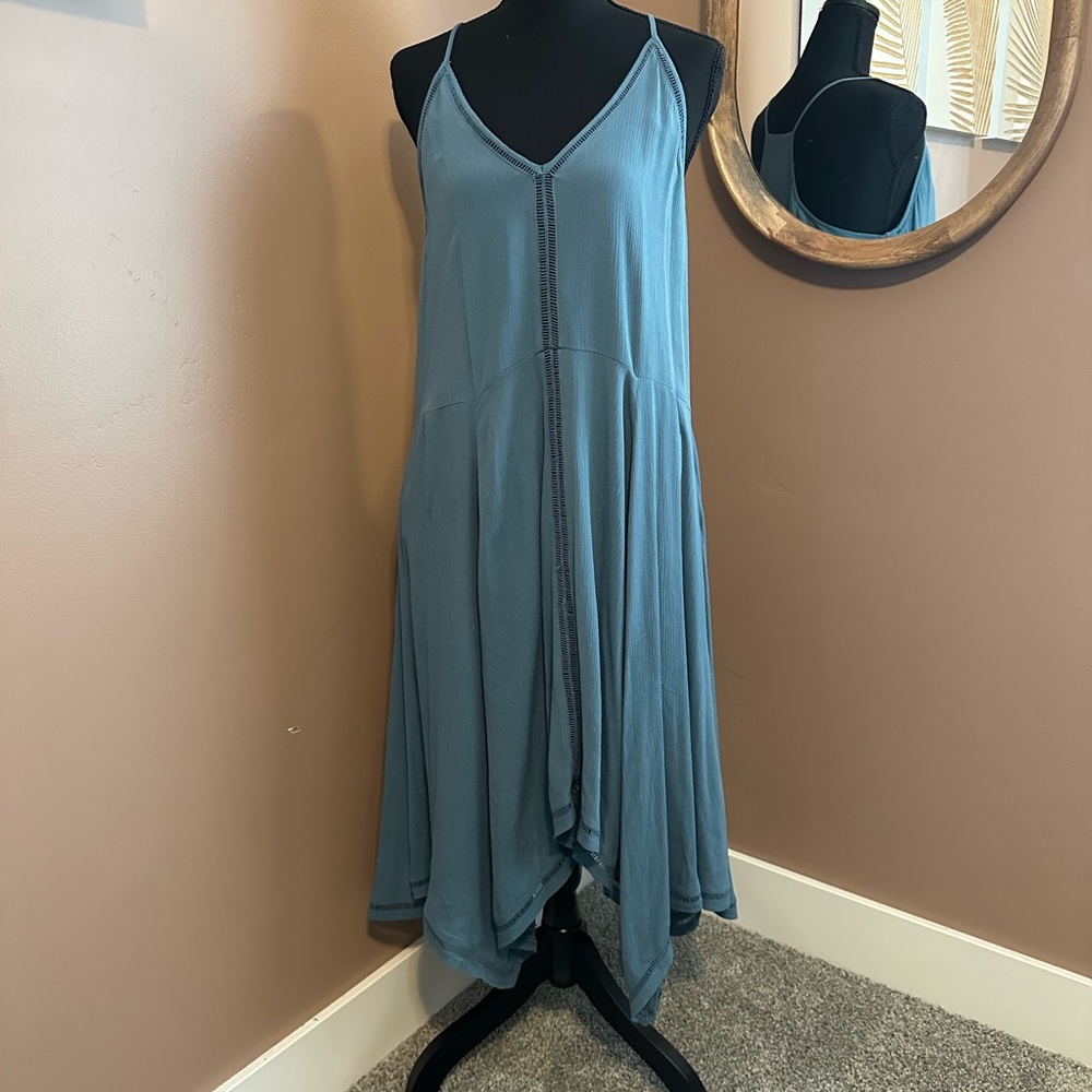 Ariat denim blue hi-low dress. - Picture 2 of 7